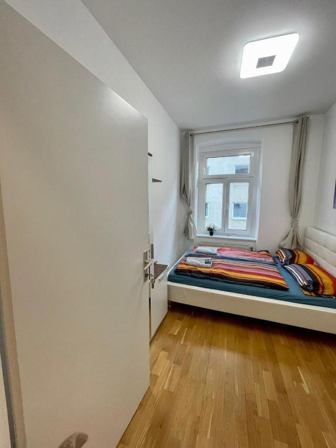 Апартаменти Deluxe Studio 3P Th Відень Екстер'єр фото